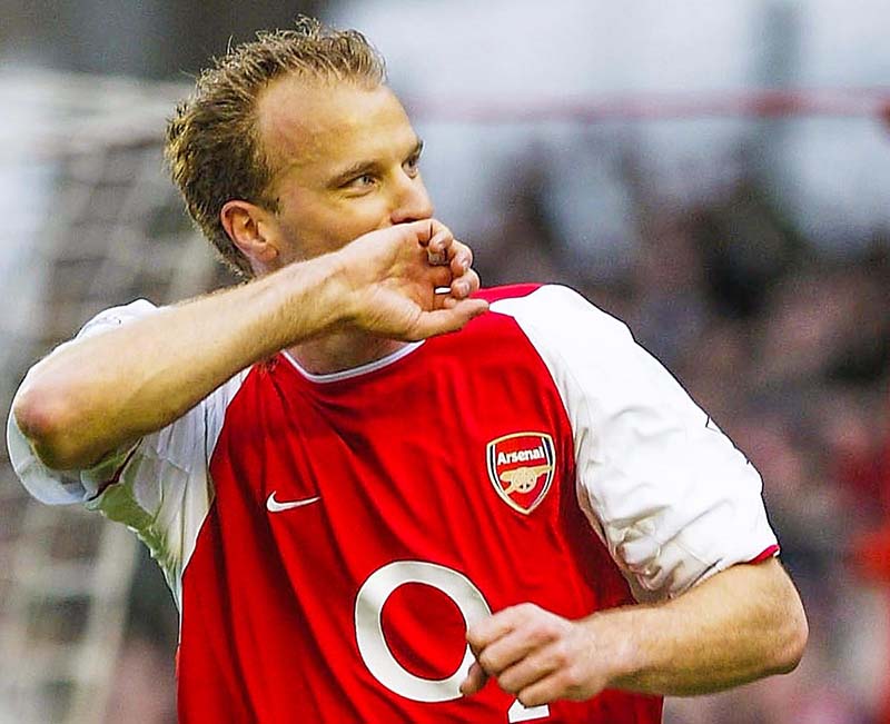 Huyền thoại Dennis Bergkamp