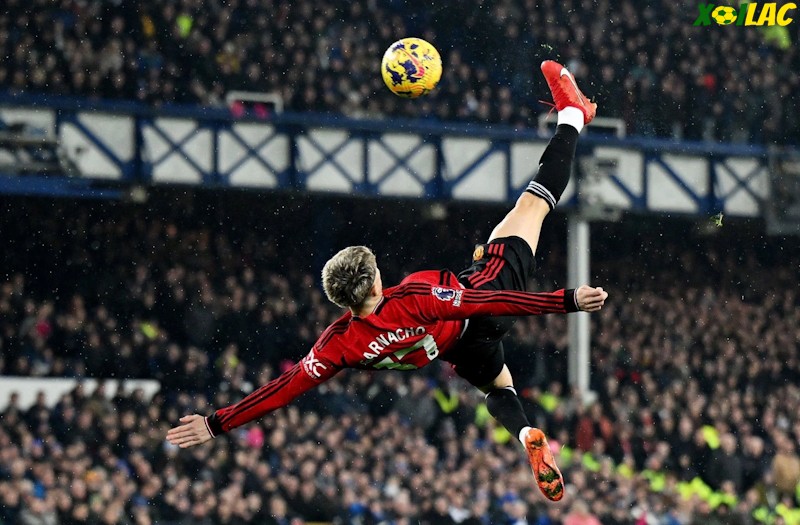 Manchester United sẽ chạm trán Everton tại vòng 28 Ngoại Hạng Anh